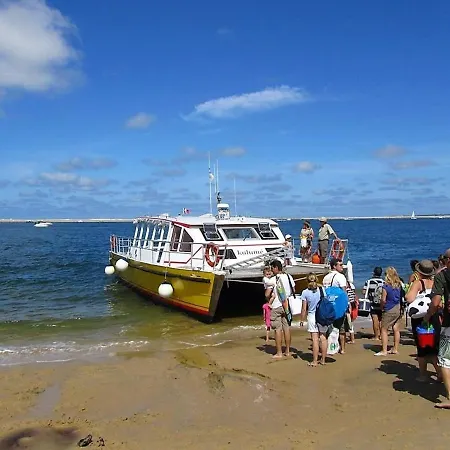 : T2 Moderne A 2 Pas De La Avec Balcon, Wifi, Parking Et Tv Cinema - Fr-1-420-71